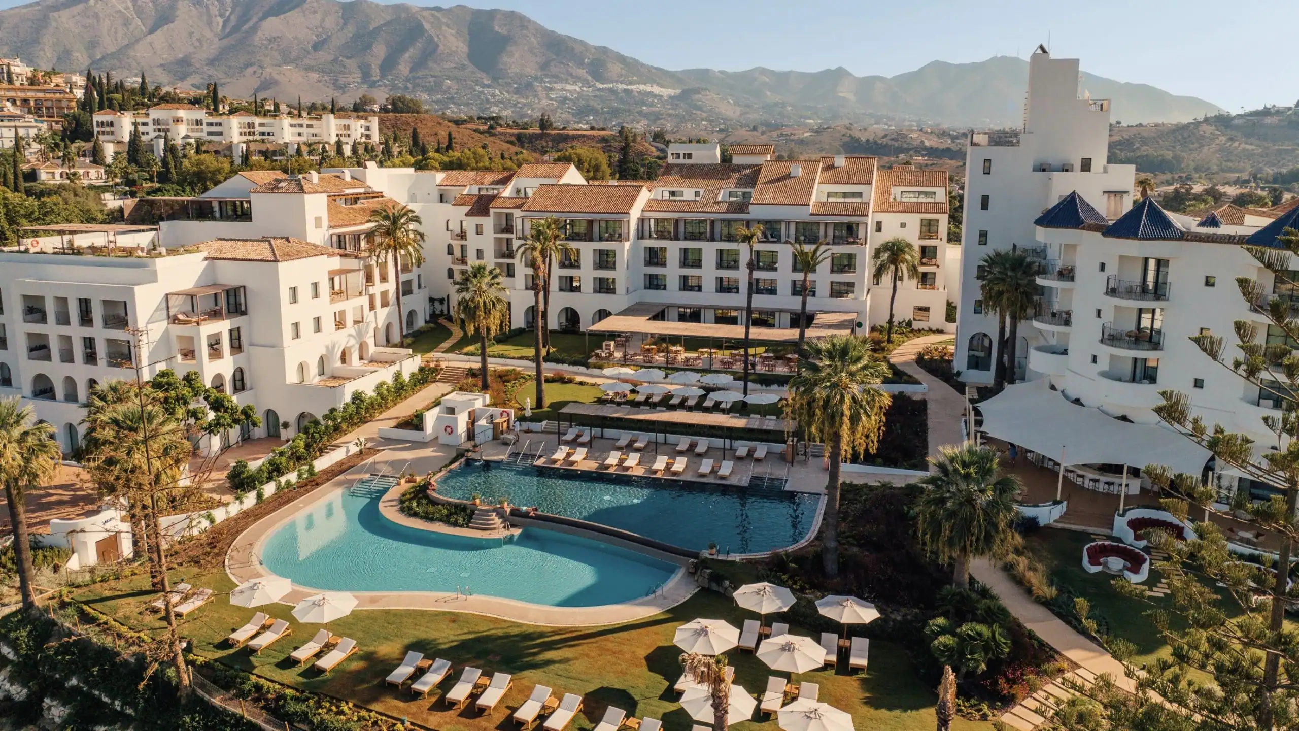 La Zambra Resort
